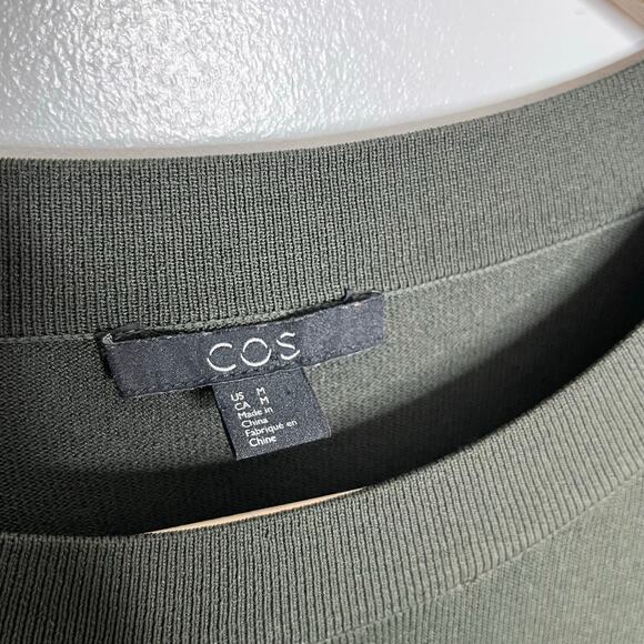 Cos Knitted Sweater Top Womens Medium Olive Green Pleated Sleeves Minimalist - Picture 8 of 11